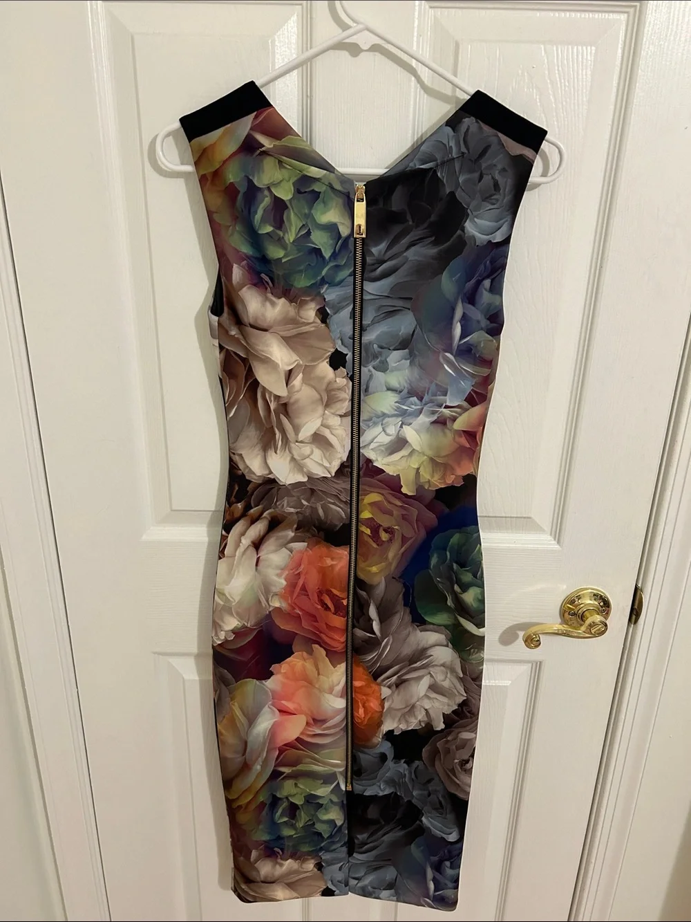 Ted Baker London Mayzi Technicolour Bloom Bodycon Dress New Ted Size 1, US 4 - Picture 7 of 12